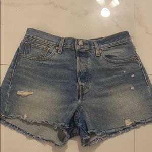 Levi jean shorts